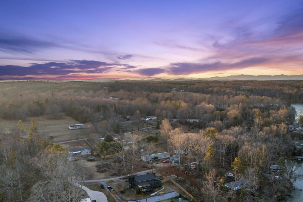 Saluda Lake Retreat